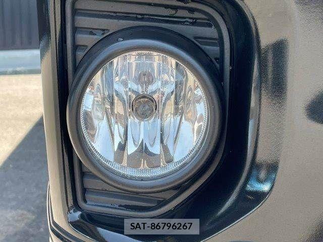 Toyota HIACE VAN 2018-09 6998857-29