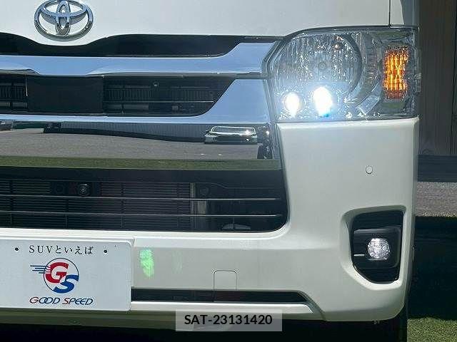 Toyota HIACE VAN 2025-07 6998837-18