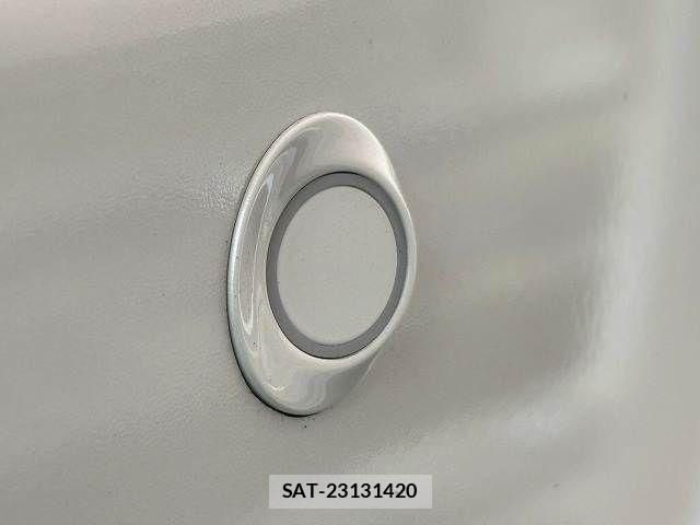 Toyota HIACE VAN 2025-07 6998837-7
