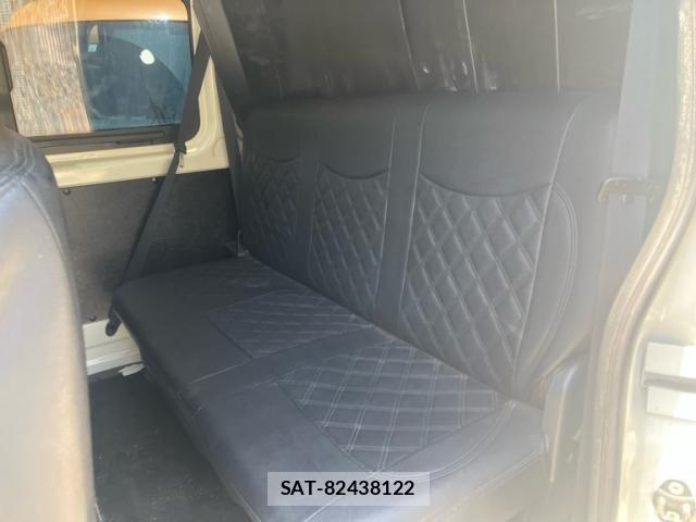 Toyota HIACE VAN 2015-11 6998863-15