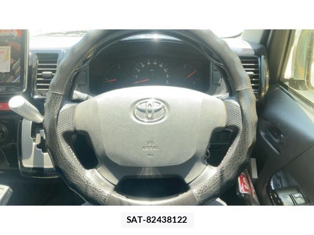 Toyota HIACE VAN 2015-11 6998863-17