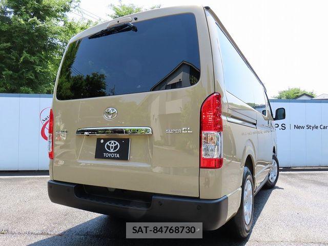 Toyota HIACE VAN 2026-04 6998836-28