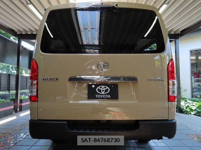 Toyota HIACE VAN 2026-04 6998836-6