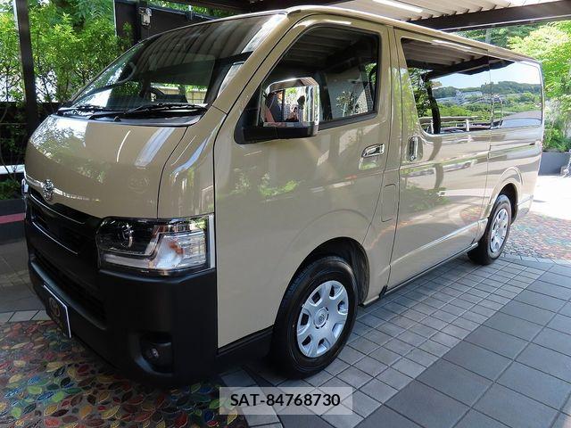 Toyota HIACE VAN 2026-04 6998836-8