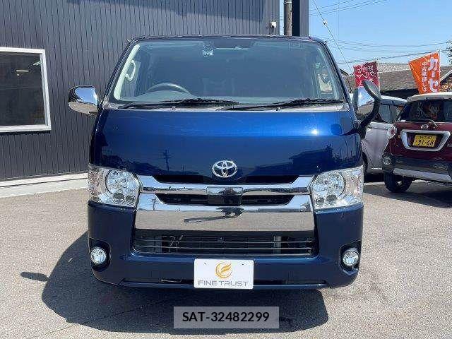 Toyota HIACE VAN 2018-05 6998853-17