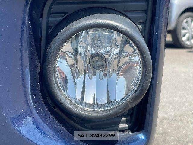 Toyota HIACE VAN 2018-05 6998853-26