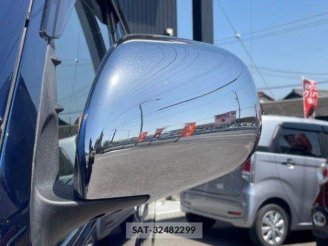 Toyota HIACE VAN 2018-05 6998853-28