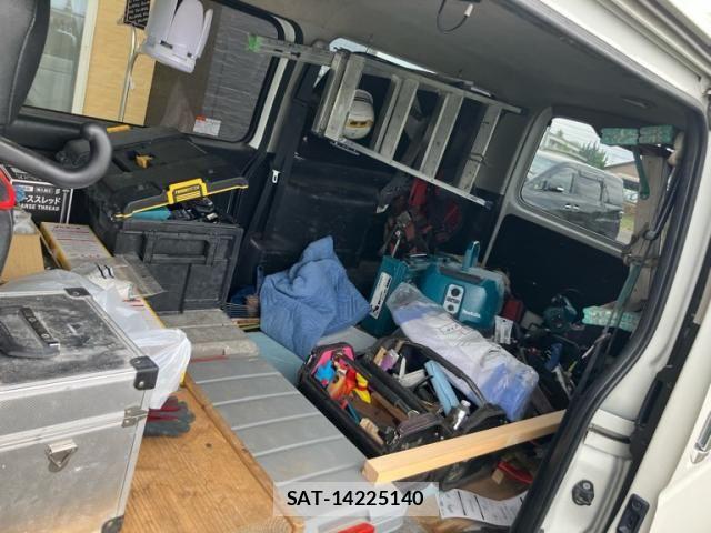 Toyota HIACE VAN 2016-05 6998869-14