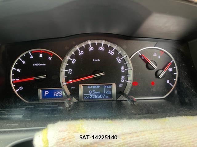 Toyota HIACE VAN 2016-05 6998869-19