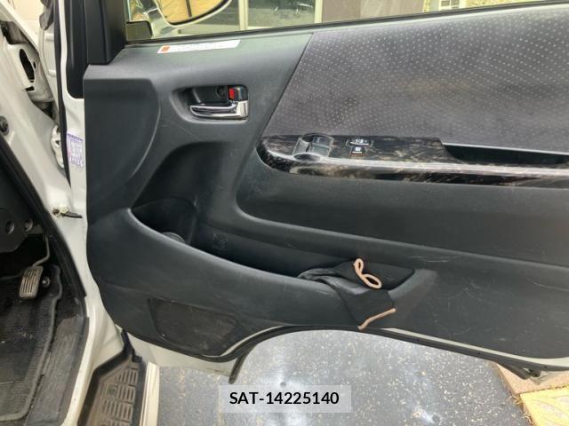 Toyota HIACE VAN 2016-05 6998869-4