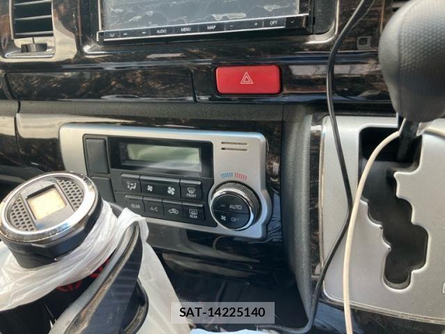 Toyota HIACE VAN 2016-05 6998869-7