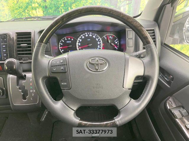 Toyota HIACE VAN 2016-09 7021780-10