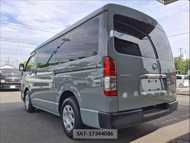 Toyota HIACE VAN 2026-02 7021775-15