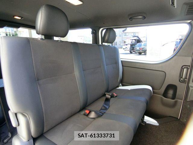 Toyota HIACE VAN 2026-04 7021779-12