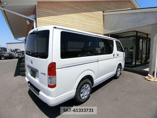 Toyota HIACE VAN 2026-04 7021779-7