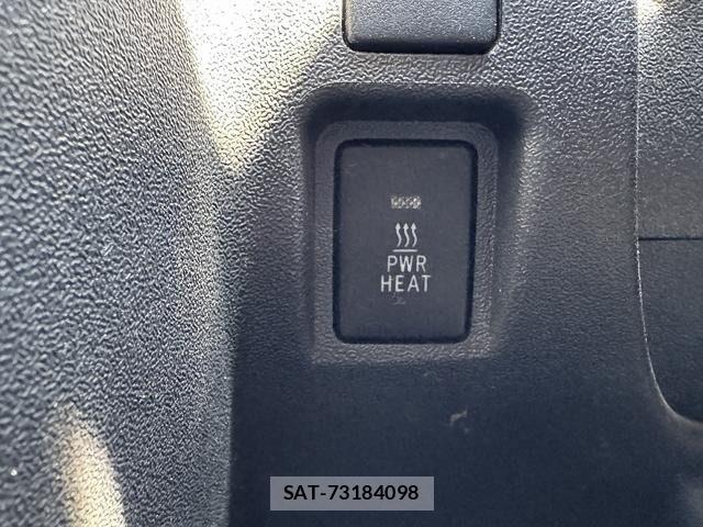 Toyota HIACE VAN 2018-03 7021782-25