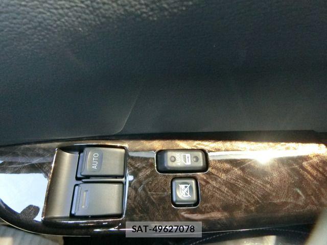 Toyota HIACE VAN 2026-04 7021776-19