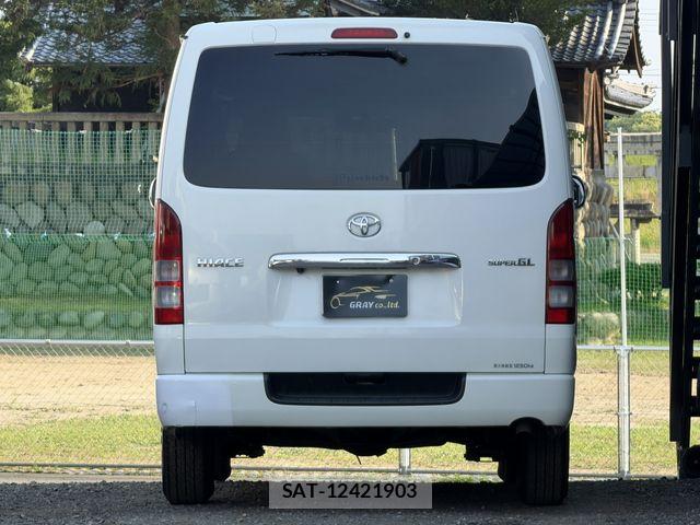 Toyota HIACE VAN 2007-02 7021787-5