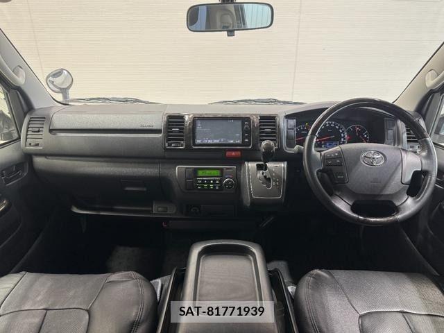 Toyota HIACE VAN 2015-09 7021785-1