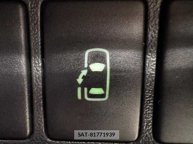 Toyota HIACE VAN 2015-09 7021785-21