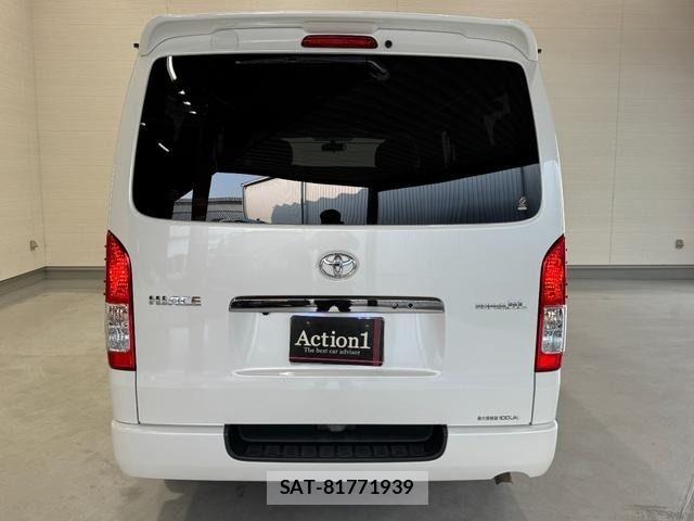 Toyota HIACE VAN 2015-09 7021785-4