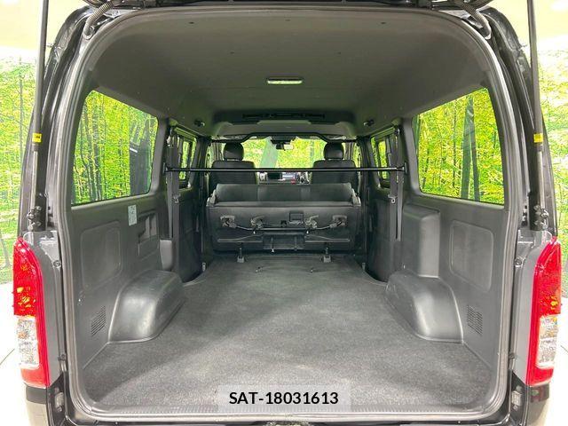 Toyota HIACE VAN 2025-09 7061089-9