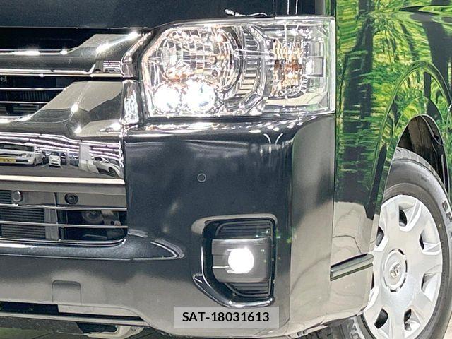 Toyota HIACE VAN 2025-09 7061089-11
