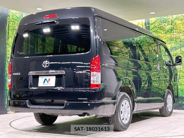 Toyota HIACE VAN 2025-09 7061089-16