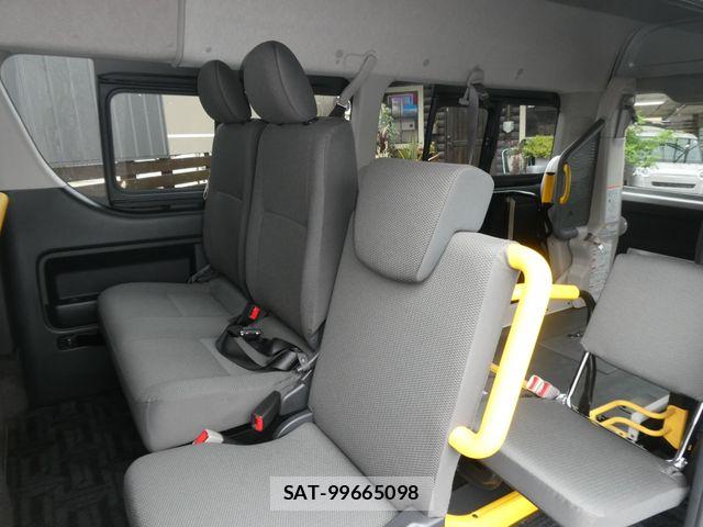 Toyota HIACE VAN 2025-06 7061101-10