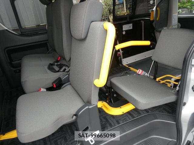 Toyota HIACE VAN 2025-06 7061101-11