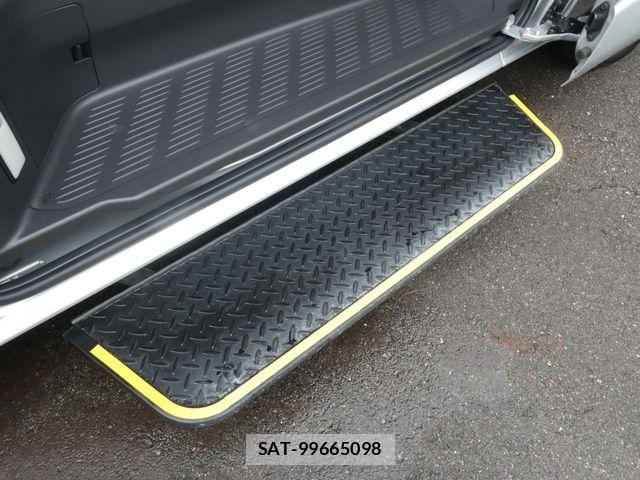 Toyota HIACE VAN 2025-06 7061101-8