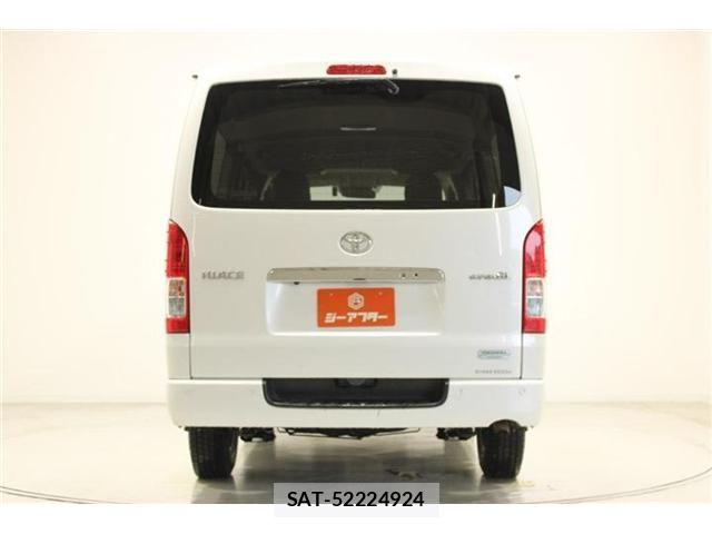 Toyota HIACE VAN 2021-01 7061103-11