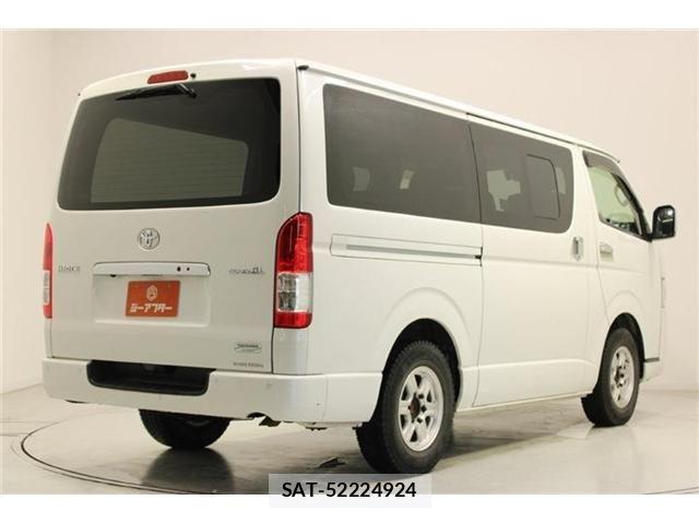 Toyota HIACE VAN 2021-01 7061103-12