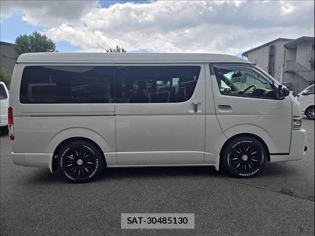 Toyota HIACE VAN 2018-01 7061093-12