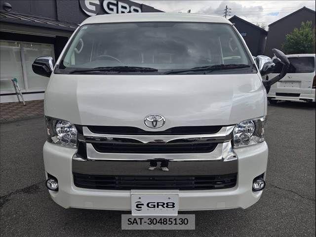 Toyota HIACE VAN 2018-01 7061093-1