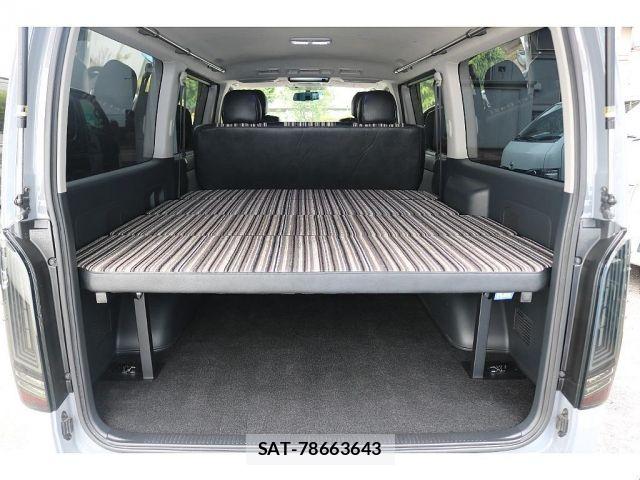 Toyota HIACE VAN 2010-01 7061092-12