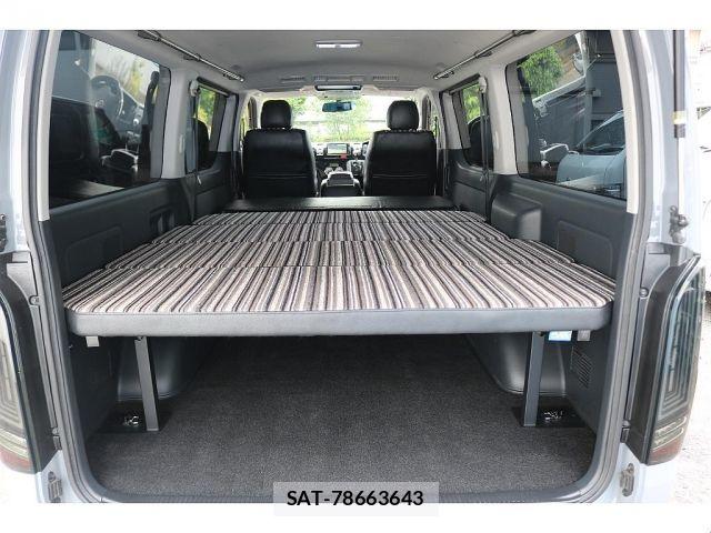 Toyota HIACE VAN 2010-01 7061092-14