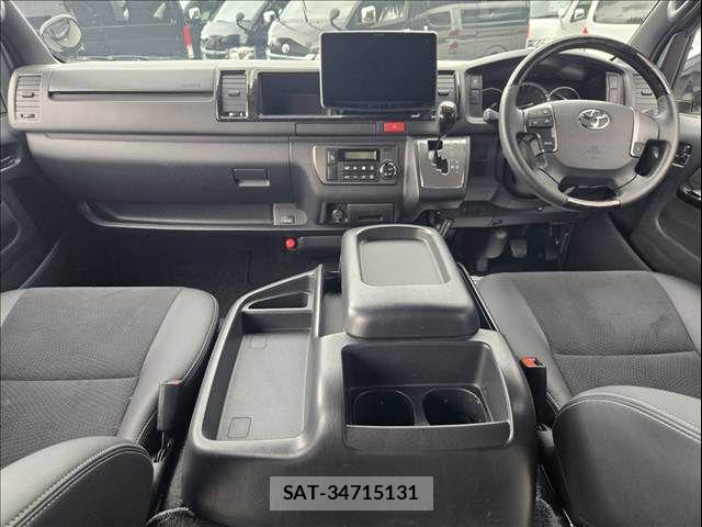 Toyota HIACE VAN 2019-11 7061099-3