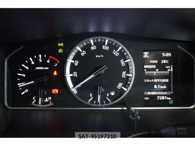 Toyota HIACE VAN 2025-03 7061090-18
