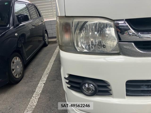 Toyota HIACE VAN 2008-03 7061109-2