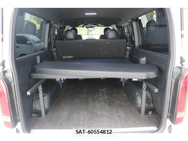 Toyota HIACE VAN 2024-01 7059394-13
