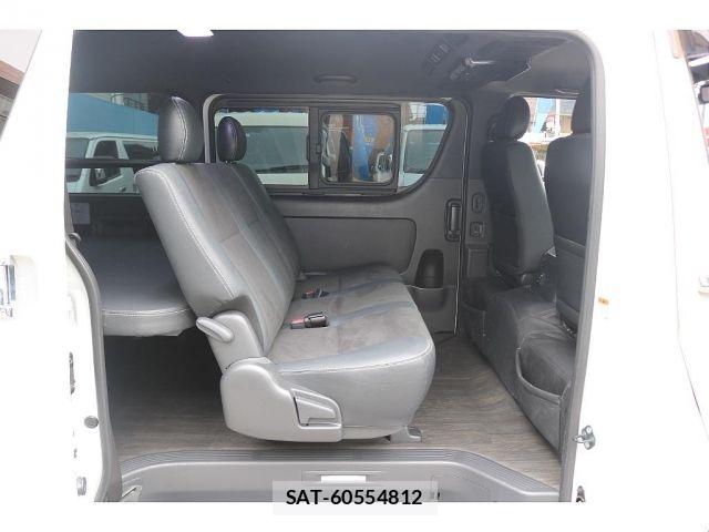 Toyota HIACE VAN 2024-01 7059394-6