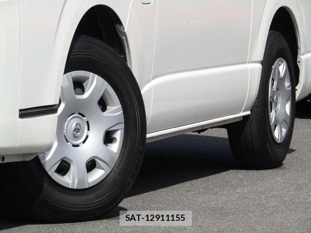 Toyota HIACE VAN 2023-11 7061096-15