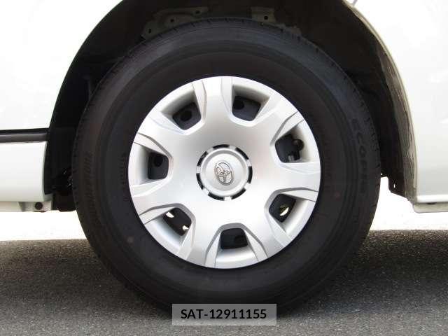 Toyota HIACE VAN 2023-11 7061096-26