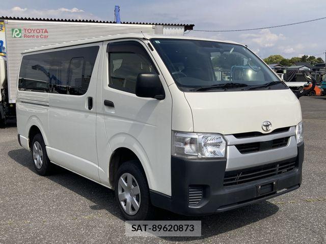 Toyota HIACE VAN 2022-02 7226255-0