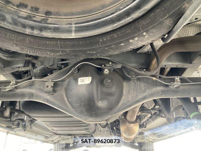 Toyota HIACE VAN 2022-02 7226255-19