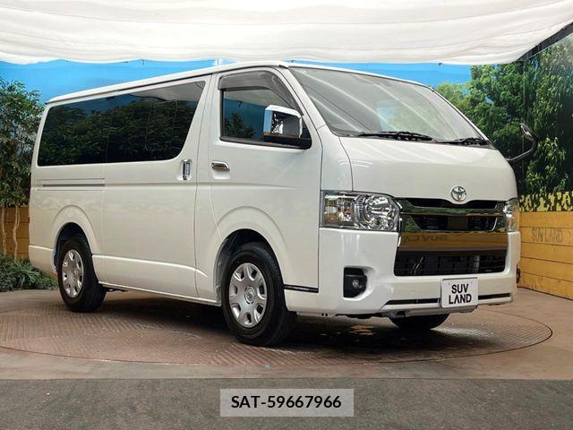Toyota HIACE VAN 2025-09 7226272-15