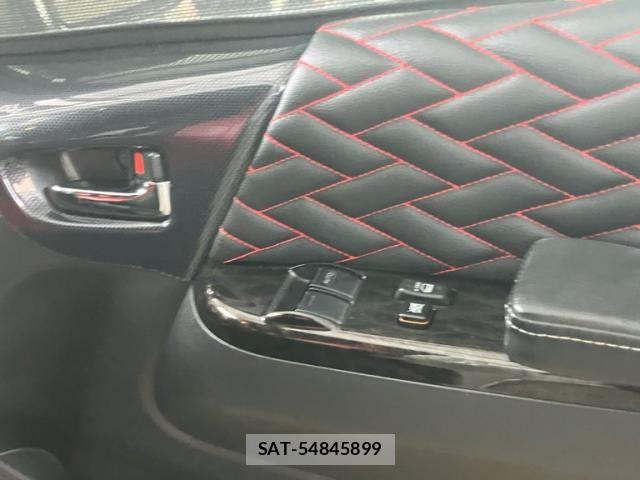 Toyota HIACE VAN 2023-06 7226264-6