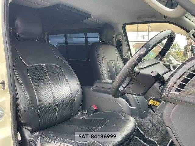 Toyota HIACE VAN 2013-12 7226213-9