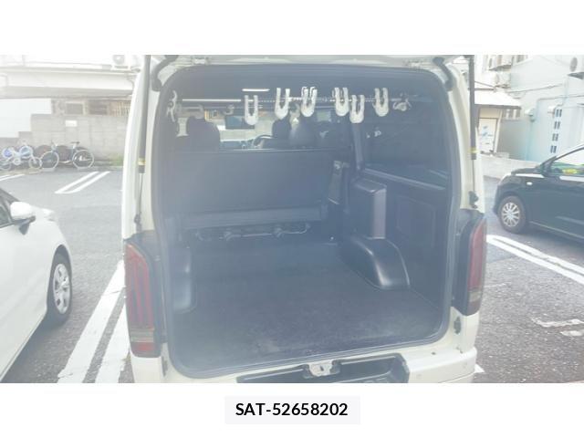 Toyota HIACE VAN 2021-03 7226244-24